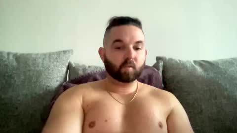 Snapshot of beachboyhardonyou chatting on 02-14-25, 03:15 beachboyhardonyou online show from 02-14-25, 03:15