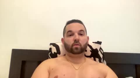 Snapshot of beachboyhardonyou chatting on 02-21-25, 11:33 beachboyhardonyou online show from 02-21-25, 11:33