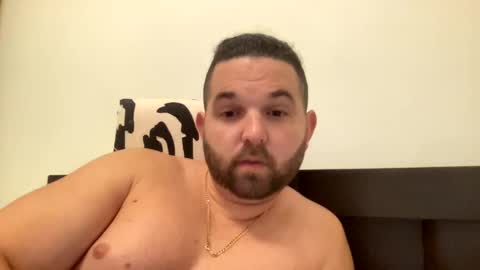 Snapshot of beachboyhardonyou chatting on 02-21-25, 11:21 beachboyhardonyou online show from 02-21-25, 11:21