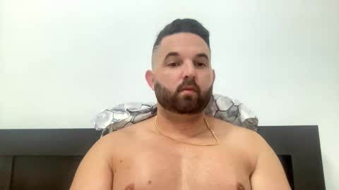 Snapshot of beachboyhardonyou chatting on 10-13-25, 08:36 beachboyhardonyou online show from 10-13-25, 08:36
