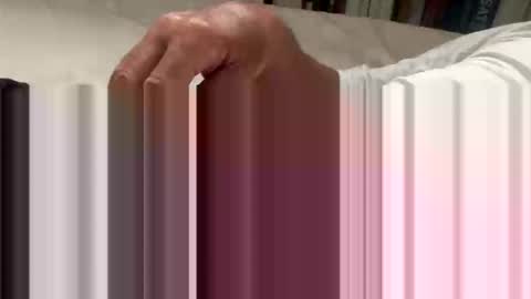 BeachGuy online show from 11-02-25, 03:47