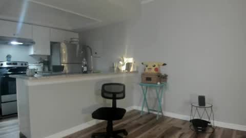 beaniebaby2 online show from 04-28-26, 02:27