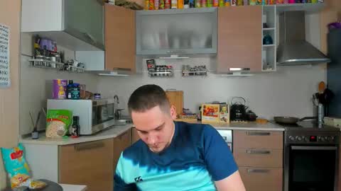 Snapshot of bear_beer130 chatting on 03-26-26, 06:35 bear_beer130 online show from 03-26-26, 06:35