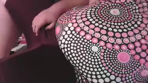 bear_man_oi online show from 12-27-24, 03:37