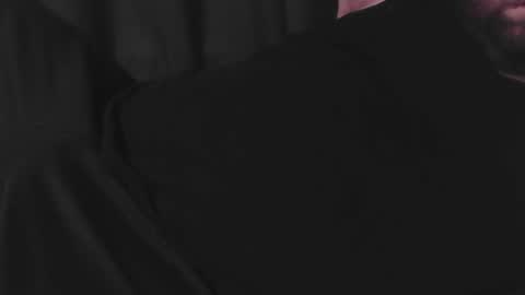 bear_man_oi online show from 01-24-25, 01:03