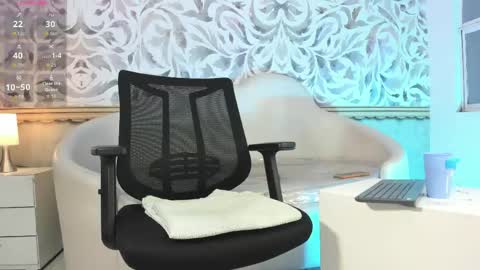 Snapshot of bear_mao_ chatting on 05-19-26, 11:27 bear_mao_ online show from 05-19-26, 11:27
