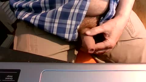 Snapshot of bearacuda555 chatting on 12-03-24, 06:17 Bruno online show from 12-03-24, 06:17