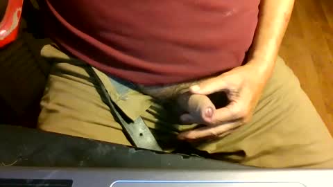 Snapshot of bearacuda555 chatting on 09-09-25, 03:06 Bruno online show from 09-09-25, 03:06