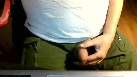 Snapshot of bearacuda555 chatting on 11-30-25, 11:20 Bruno online show from 11-30-25, 11:20