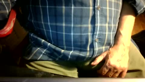 Snapshot of bearacuda555 chatting on 12-20-25, 08:10 Bruno online show from 12-20-25, 08:10