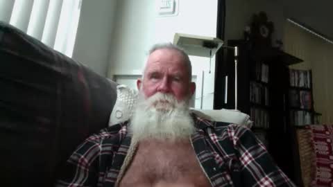 beardbushy online show from 01-14-26, 06:13