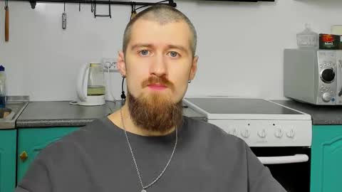 Snapshot of bearded_legend chatting on 02-05-26, 12:59 Zeus online show from 02-05-26, 12:59