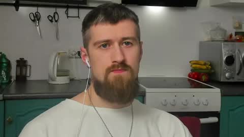 Snapshot of bearded_legend chatting on 04-06-26, 09:16 Zeus online show from 04-06-26, 09:16