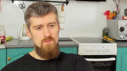 Snapshot of bearded_legend chatting on 05-04-26, 02:02 Zeus online show from 05-04-26, 02:02