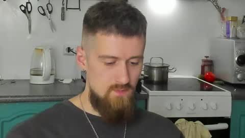 Snapshot of bearded_legend chatting on 05-27-26, 11:24 Zeus online show from 05-27-26, 11:24