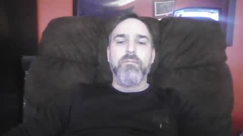 Snapshot of beardedambition chatting on 12-20-24, 01:54 beardedambition online show from 12-20-24, 01:54