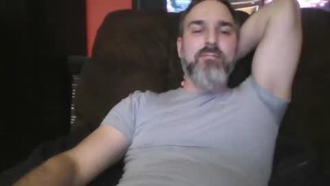 Snapshot of beardedambition chatting on 12-29-24, 06:45 beardedambition online show from 12-29-24, 06:45