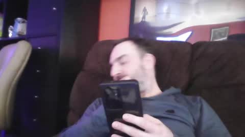 Snapshot of beardedambition chatting on 02-23-25, 05:39 beardedambition online show from 02-23-25, 05:39