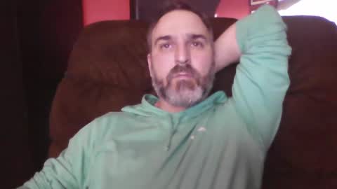 Snapshot of beardedambition chatting on 03-07-25, 04:46 beardedambition online show from 03-07-25, 04:46