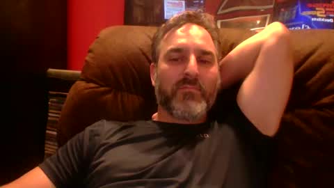 Snapshot of beardedambition chatting on 09-13-25, 07:13 beardedambition online show from 09-13-25, 07:13