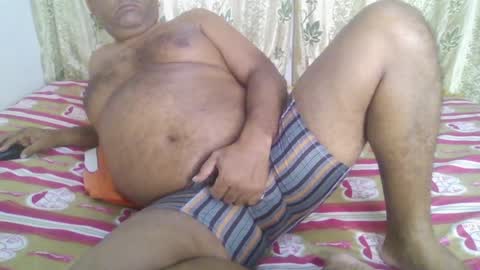 Grizzly   online show from 01-09-25, 03:36