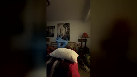 Snapshot of bearmeat4you chatting on 03-20-26, 02:27 bearmeat4you online show from 03-20-26, 02:27