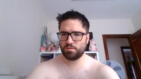 Snapshot of bearmen3107 chatting on 07-01-26, 06:26 bearmen3107 online show from 07-01-26, 06:26