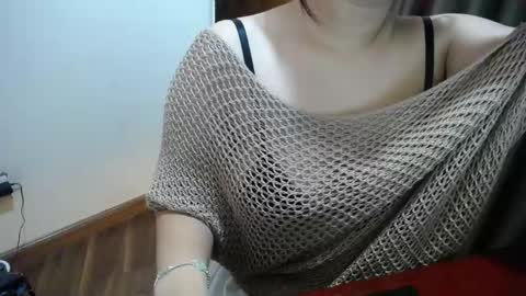 Snapshot of bearsuri chatting on 05-27-26, 01:57 Nara online show from 05-27-26, 01:57