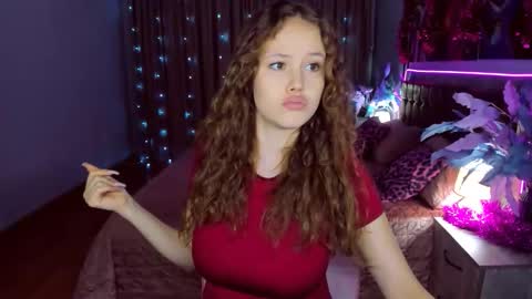 BeatriceWild online show from 12-19-25, 11:06