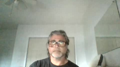 Snapshot of beauabney6 chatting on 07-12-26, 02:46 beauabney9 online show from 07-12-26, 02:46