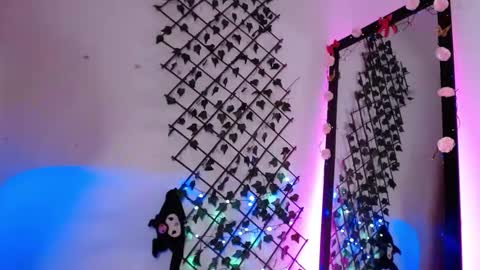 Snapshot of beautibellah chatting on 01-13-26, 02:06 beautibellah online show from 01-13-26, 02:06