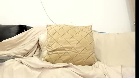 Katalina online show from 12-04-25, 08:12