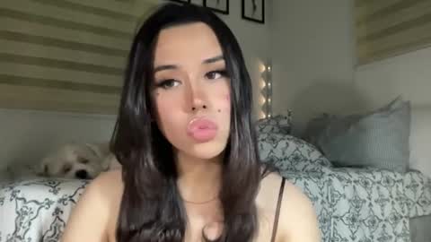 Snapshot of beautiful_lust69 chatting on 06-02-26, 03:47 Sweet Aya online show from 06-02-26, 03:47