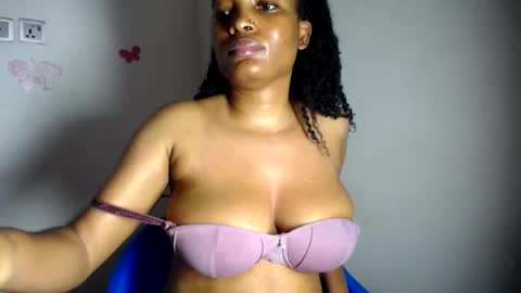 Snapshot of beautiful_moanna chatting on 07-16-26, 08:09 moanna online show from 07-16-26, 08:09