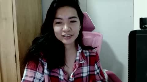 Snapshot of beautiful_sm1le chatting on 03-24-26, 07:46 Smiley online show from 03-24-26, 07:46