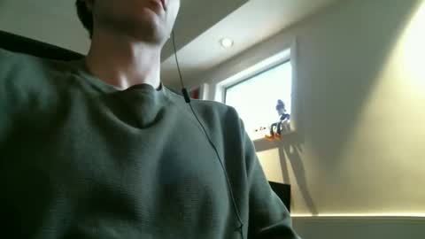 Snapshot of beautifulbeaver chatting on 10-31-25, 08:21 beautifulbeaver online show from 10-31-25, 08:21