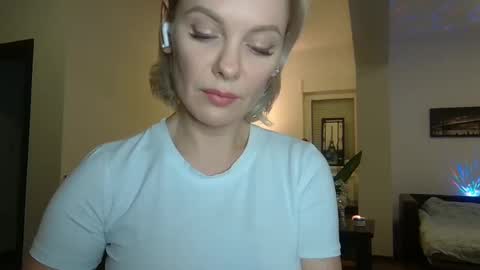 Snapshot of beautifulkollettee chatting on 01-05-25, 11:22 Beautifulkollette online show from 01-05-25, 11:22