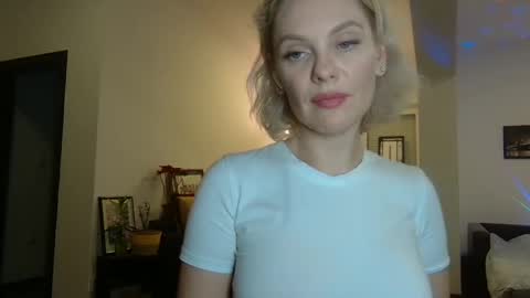 Snapshot of beautifulkollettee chatting on 01-09-25, 11:34 Beautifulkollette online show from 01-09-25, 11:34
