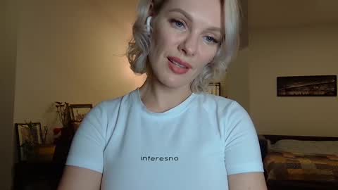Snapshot of beautifulkollettee chatting on 01-27-25, 10:16 Beautifulkollette online show from 01-27-25, 10:16