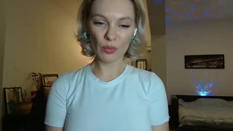 Snapshot of beautifulkollettee chatting on 01-29-25, 11:25 Beautifulkollette online show from 01-29-25, 11:25