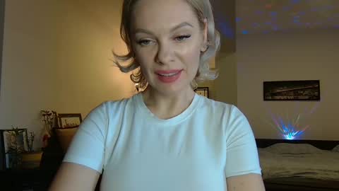 Snapshot of beautifulkollettee chatting on 02-01-25, 12:26 Beautifulkollette online show from 02-01-25, 12:26