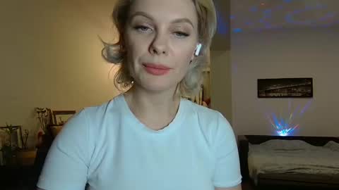 Snapshot of beautifulkollettee chatting on 02-01-25, 08:05 Beautifulkollette online show from 02-01-25, 08:05