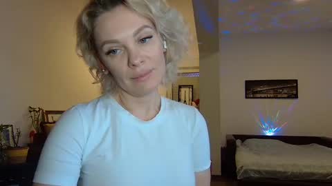 Snapshot of beautifulkollettee chatting on 02-05-25, 11:34 Beautifulkollette online show from 02-05-25, 11:34
