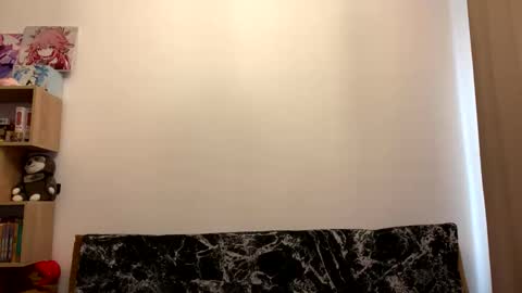 Nik online show from 03-10-26, 06:40