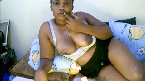 beautifulpeach2 online show from 03-01-25, 06:03