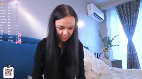 Polly  online show from 10-13-25, 06:02