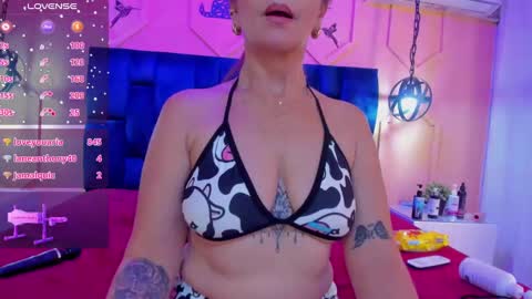 Chantall online show from 01-12-25, 06:05