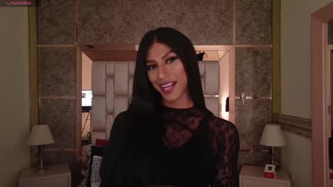 Snapshot of beauty_nina chatting on 04-25-26, 01:41 beauty_nina online show from 04-25-26, 01:41