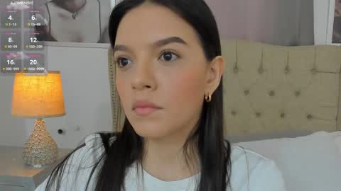 Ariana Reyes online show from 03-04-25, 12:22