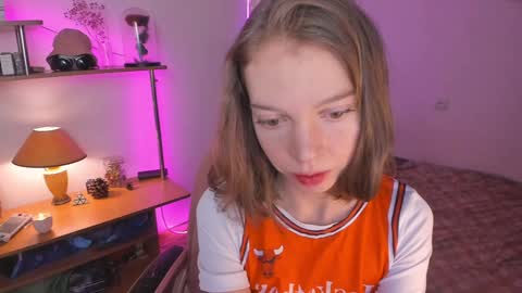 Eliise online show from 12-07-24, 02:24